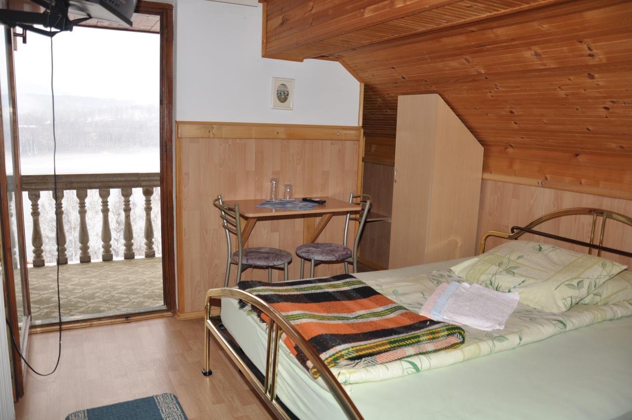 ヴラシナ・リド Mm Narcis Bed & Breakfast エクステリア 写真