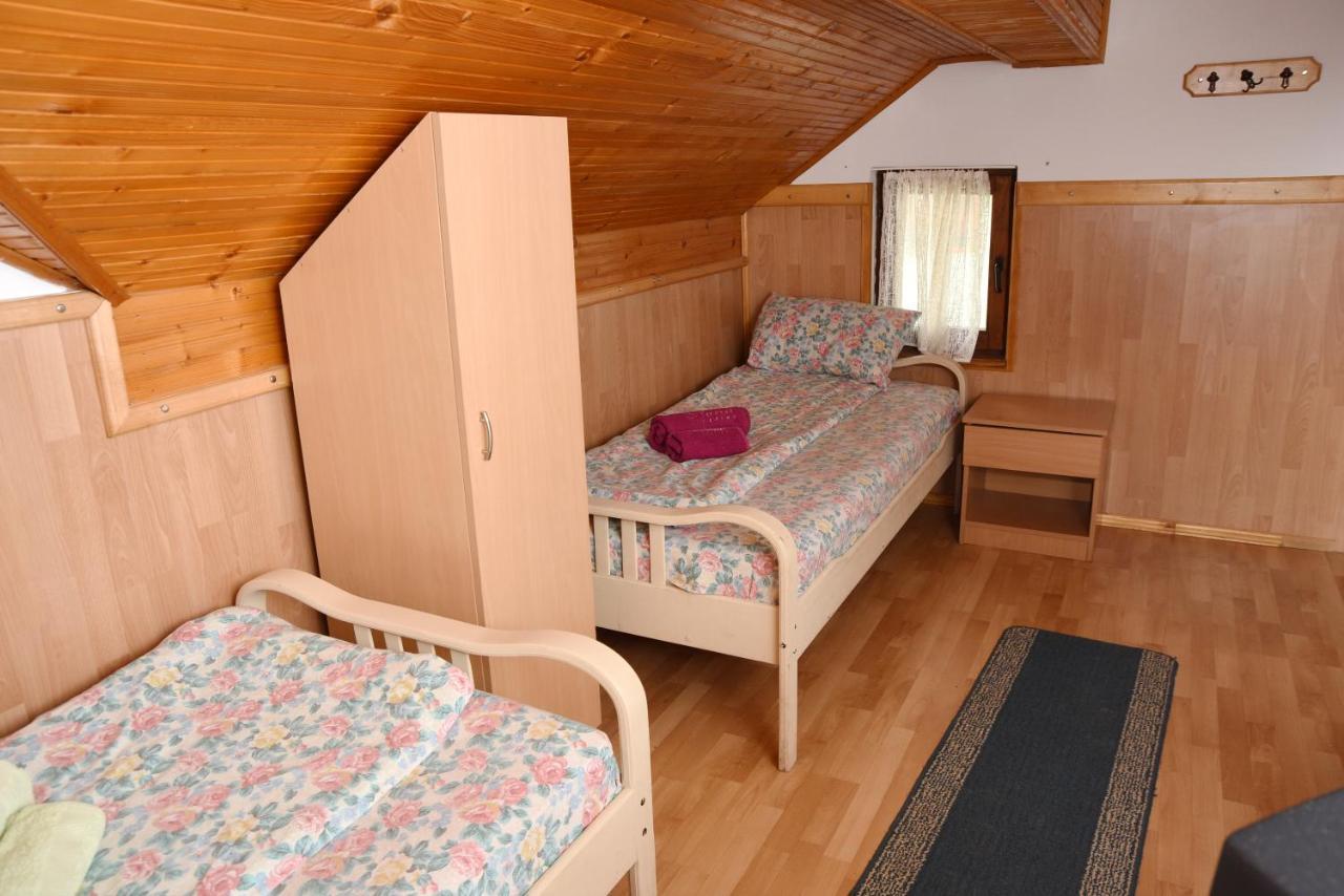 ヴラシナ・リド Mm Narcis Bed & Breakfast エクステリア 写真